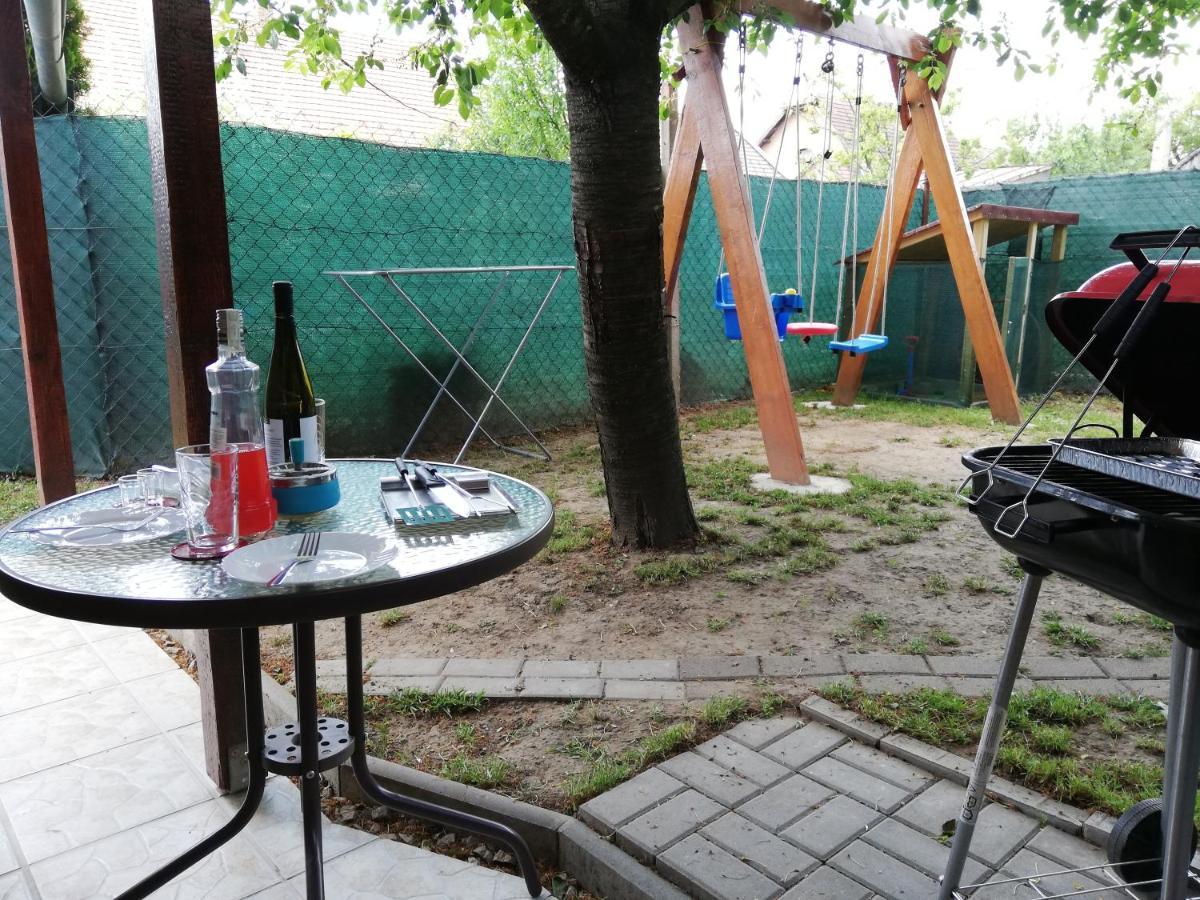 Danieli Holiday Home Štúrovo Zewnętrze zdjęcie